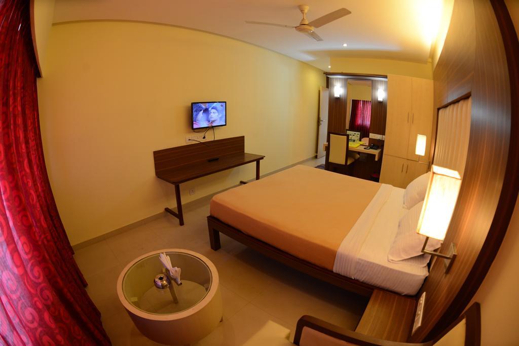 Hotel Ayush International Mangalore Extérieur photo