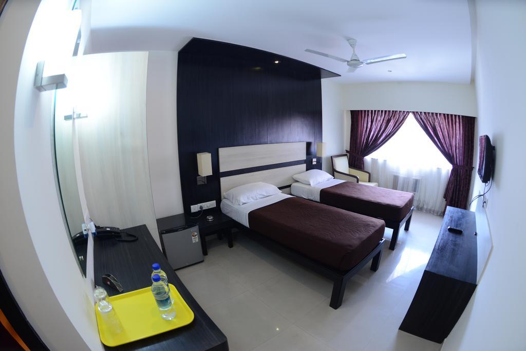 Hotel Ayush International Mangalore Extérieur photo