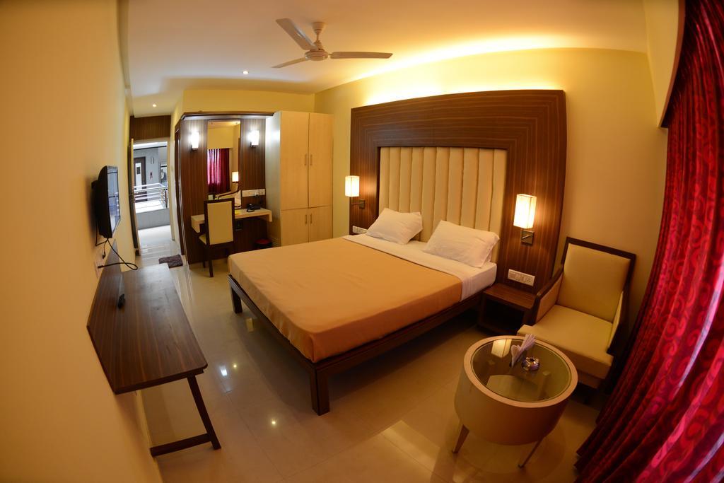 Hotel Ayush International Mangalore Chambre photo