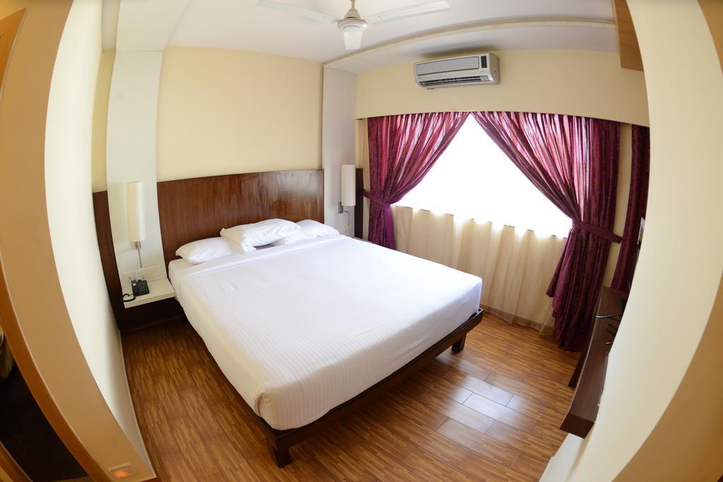 Hotel Ayush International Mangalore Chambre photo